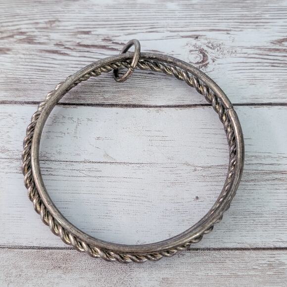 Vintage Bracelet 3 Bangles Linked Together - Fair Condition - Picture 3 of 11